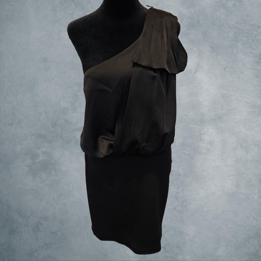 A/X cocktail dress 🖤